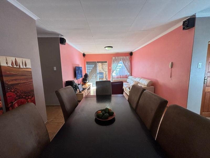 3 Bedroom Property for Sale in Albertville Gauteng