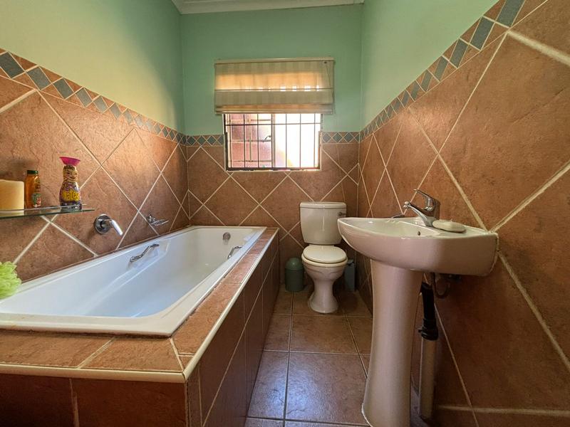 3 Bedroom Property for Sale in Albertville Gauteng