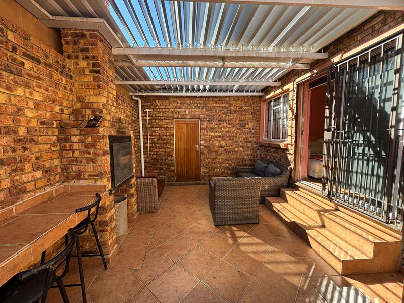 3 Bedroom Property for Sale in Albertville Gauteng