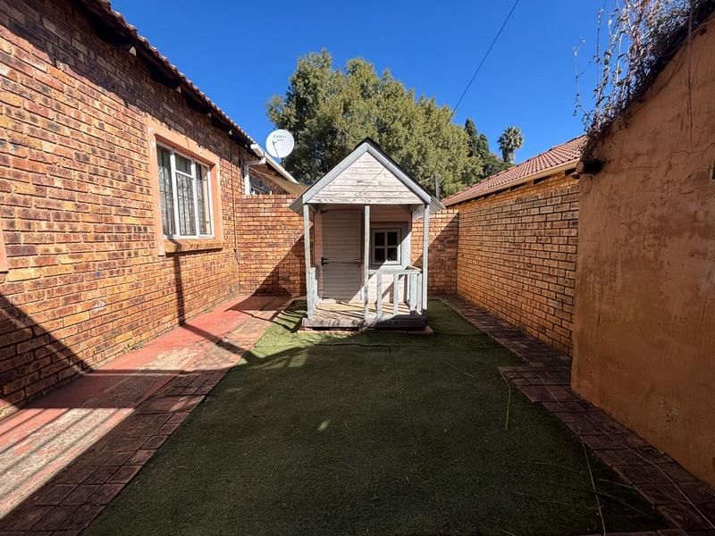 3 Bedroom Property for Sale in Albertville Gauteng
