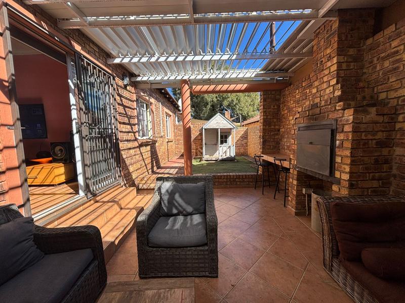 3 Bedroom Property for Sale in Albertville Gauteng