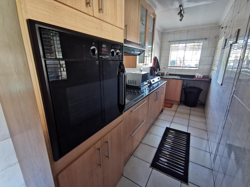 To Let 3 Bedroom Property for Rent in Kookrus Gauteng