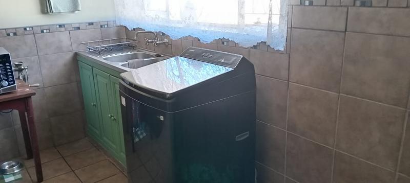 2 Bedroom Property for Sale in Three Rivers Gauteng