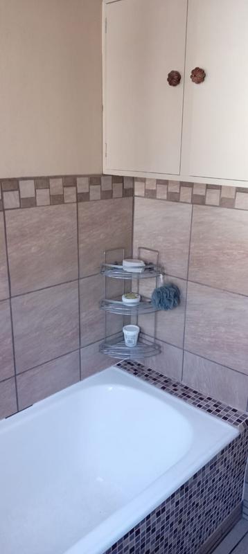 2 Bedroom Property for Sale in Three Rivers Gauteng