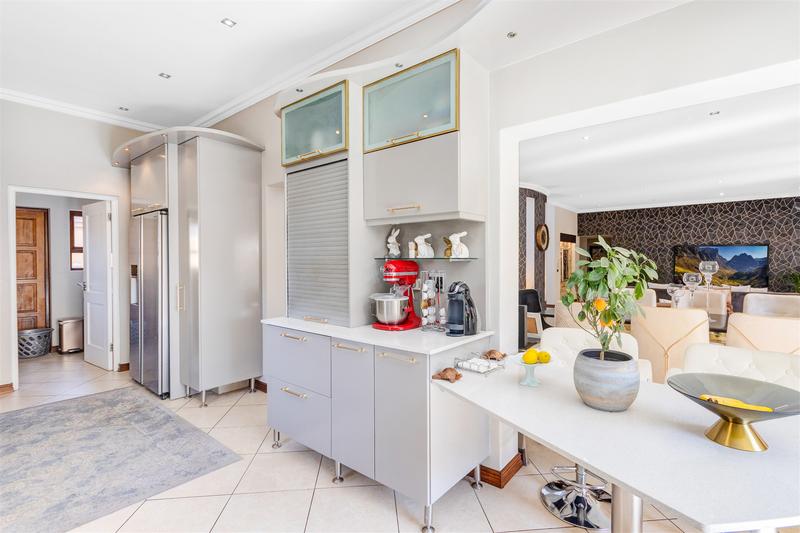 4 Bedroom Property for Sale in Sandown Gauteng