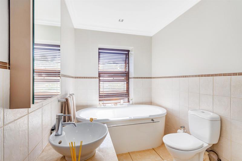 4 Bedroom Property for Sale in Sandown Gauteng