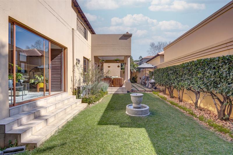 4 Bedroom Property for Sale in Sandown Gauteng