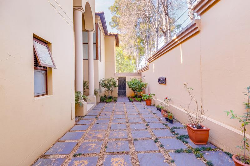 4 Bedroom Property for Sale in Sandown Gauteng