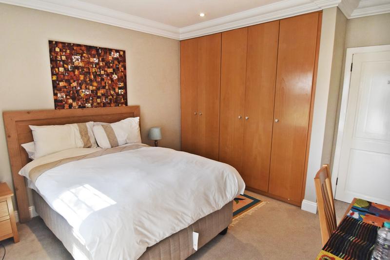 4 Bedroom Property for Sale in Sunset Acres Gauteng