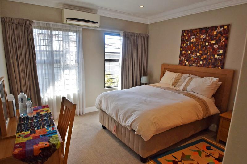 4 Bedroom Property for Sale in Sunset Acres Gauteng