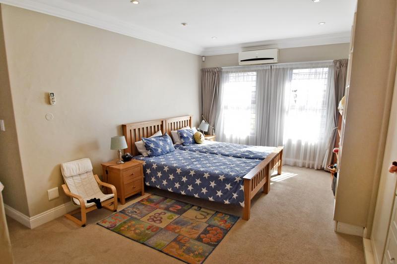 4 Bedroom Property for Sale in Sunset Acres Gauteng