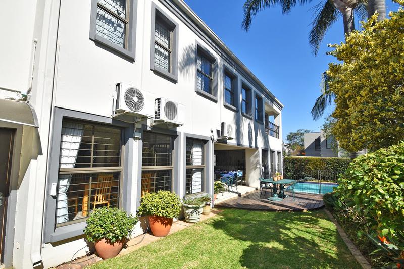 4 Bedroom Property for Sale in Sunset Acres Gauteng