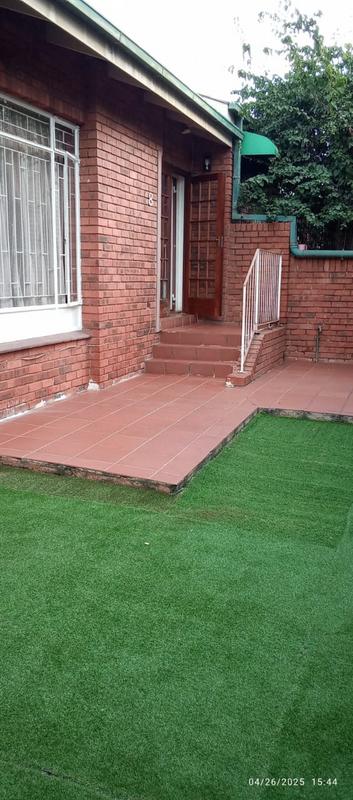 2 Bedroom Property for Sale in La Montagne Gauteng