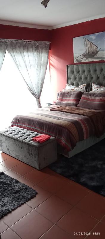2 Bedroom Property for Sale in La Montagne Gauteng