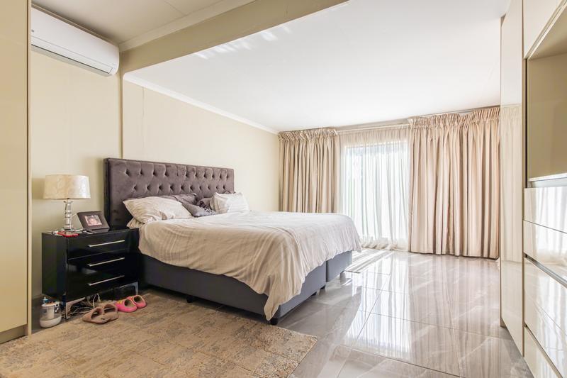 4 Bedroom Property for Sale in Ruimsig Gauteng