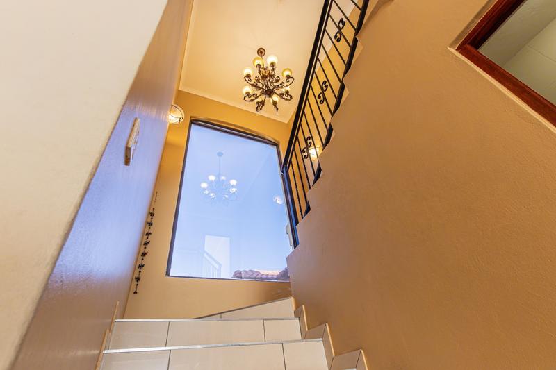 4 Bedroom Property for Sale in Ruimsig Gauteng