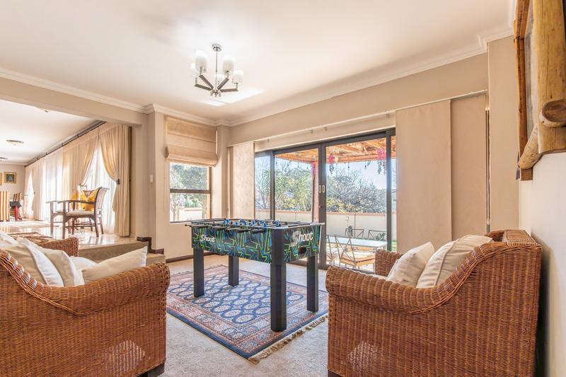 4 Bedroom Property for Sale in Ruimsig Gauteng