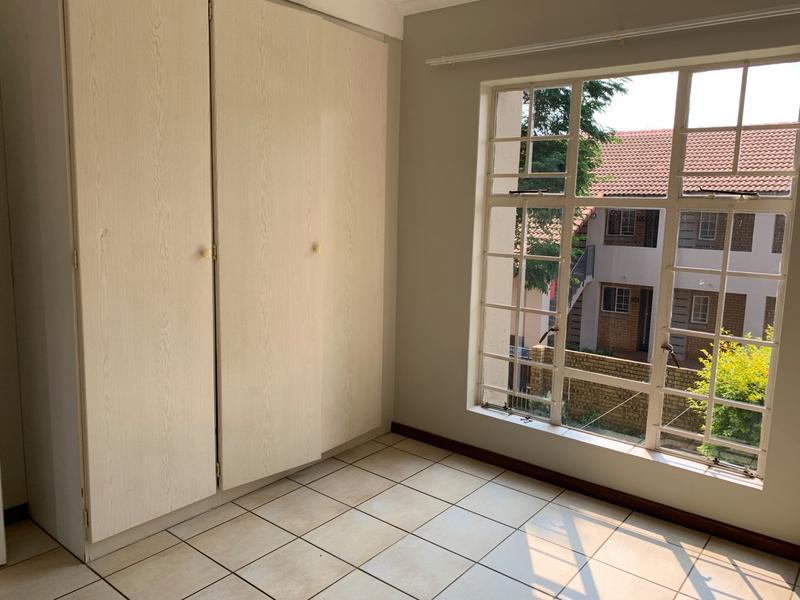 To Let 2 Bedroom Property for Rent in Olympus Gauteng