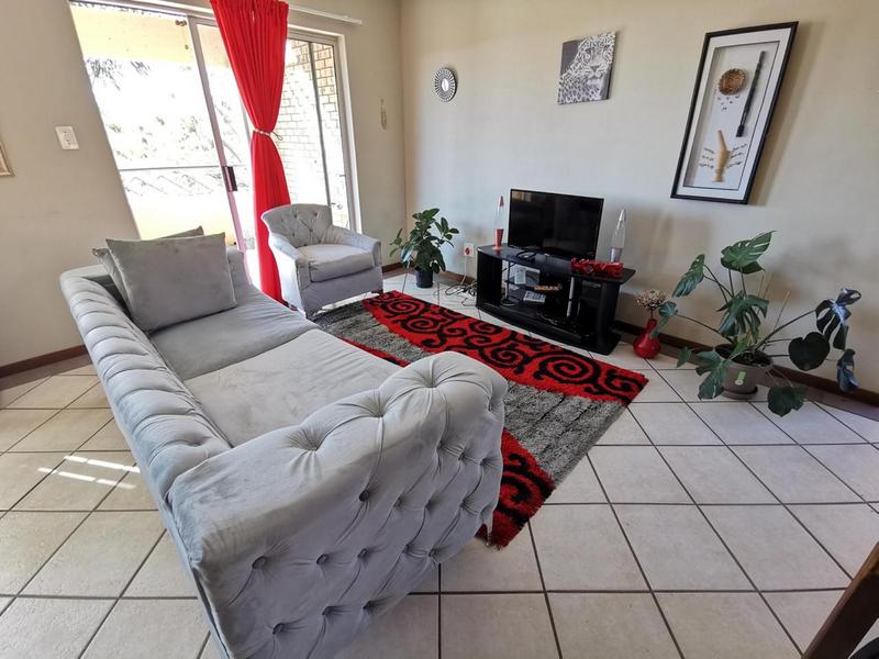 To Let 2 Bedroom Property for Rent in Olympus Gauteng