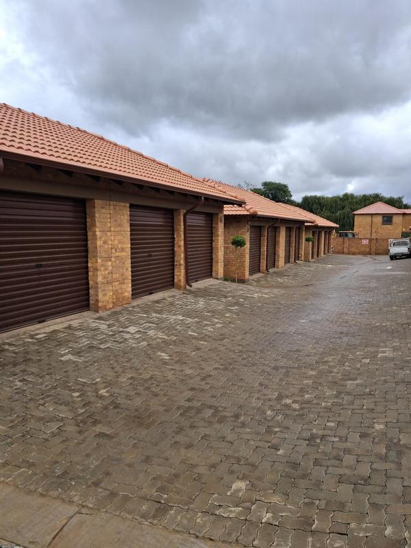 To Let 3 Bedroom Property for Rent in Willow Park Manor Gauteng