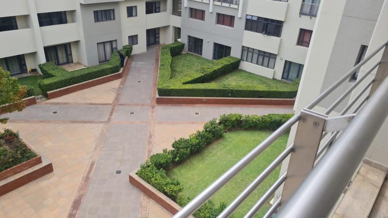 To Let 2 Bedroom Property for Rent in Bedford Gardens Gauteng