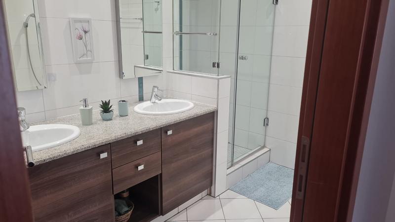 To Let 2 Bedroom Property for Rent in Bedford Gardens Gauteng
