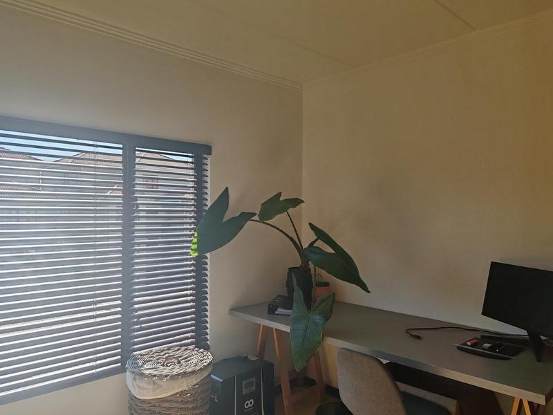 To Let 2 Bedroom Property for Rent in Solheim Gauteng