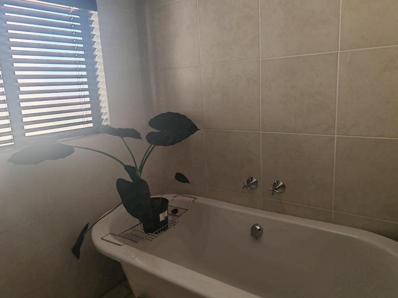 To Let 2 Bedroom Property for Rent in Solheim Gauteng