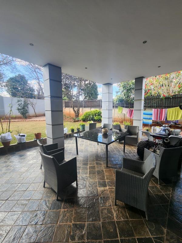5 Bedroom Property for Sale in Erasmia Gauteng