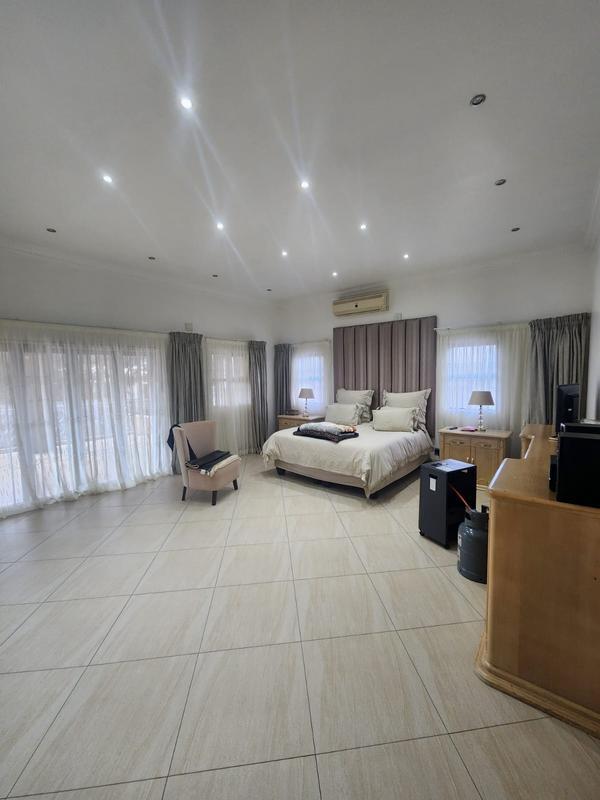 5 Bedroom Property for Sale in Erasmia Gauteng