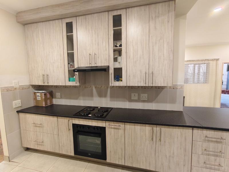 3 Bedroom Property for Sale in Sinoville Gauteng