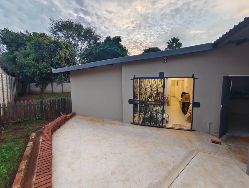 3 Bedroom Property for Sale in Sinoville Gauteng