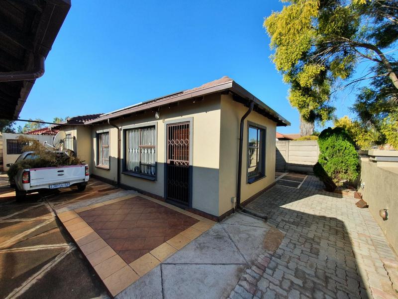 3 Bedroom Property for Sale in The Orchards Gauteng