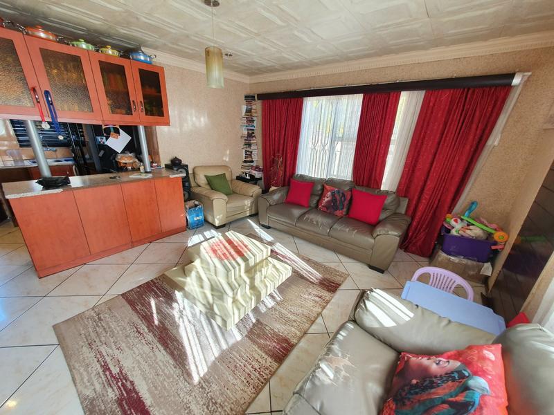 3 Bedroom Property for Sale in The Orchards Gauteng