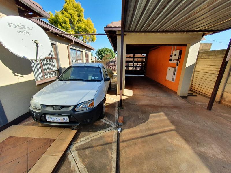 3 Bedroom Property for Sale in The Orchards Gauteng