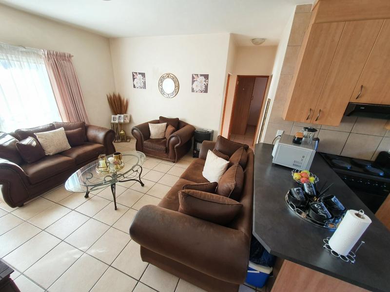 2 Bedroom Property for Sale in Theresa Park Gauteng