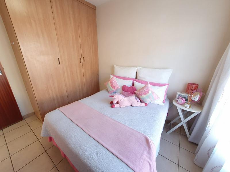 2 Bedroom Property for Sale in Theresa Park Gauteng