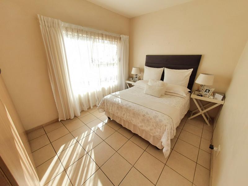 2 Bedroom Property for Sale in Theresa Park Gauteng