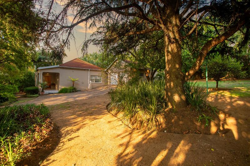 3 Bedroom Property for Sale in Bedfordview Gauteng