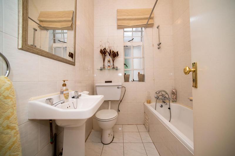 3 Bedroom Property for Sale in Bedfordview Gauteng