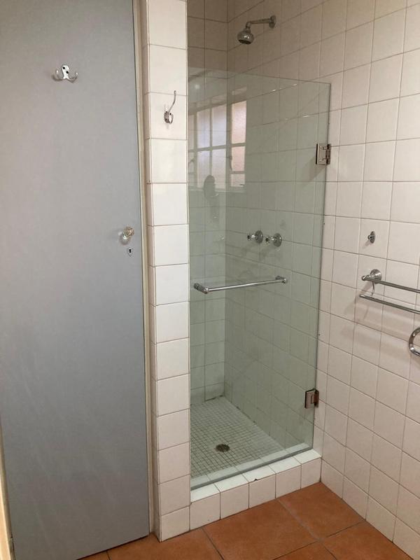 1 Bedroom Property for Sale in Bedfordview Gauteng
