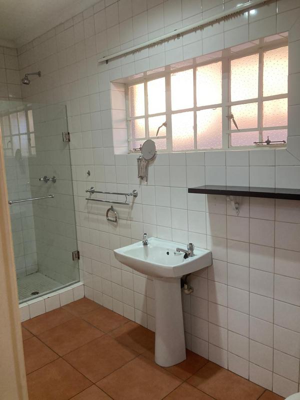 1 Bedroom Property for Sale in Bedfordview Gauteng