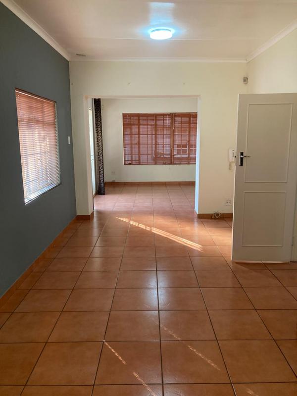 1 Bedroom Property for Sale in Bedfordview Gauteng