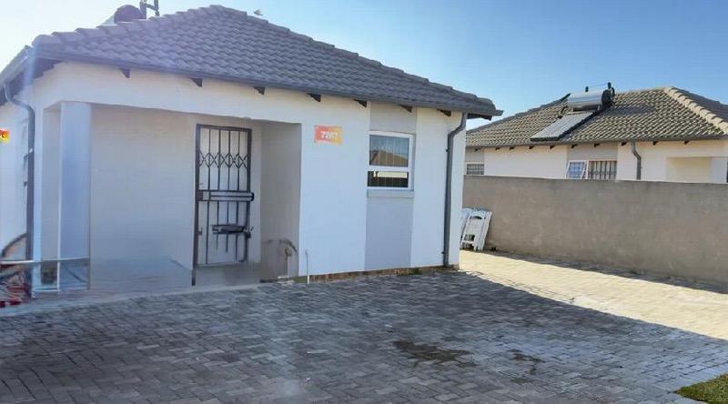 2 Bedroom Property for Sale in Crystal Park Gauteng