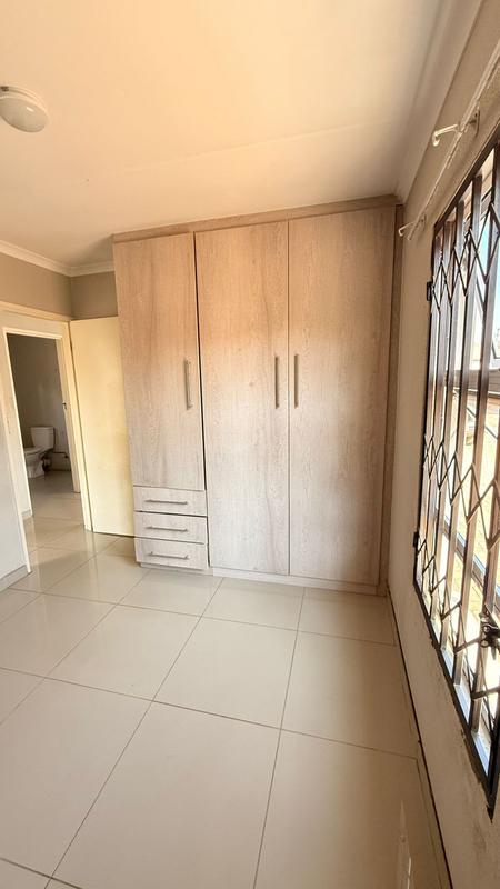 2 Bedroom Property for Sale in Crystal Park Gauteng