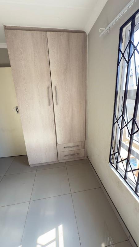 2 Bedroom Property for Sale in Crystal Park Gauteng