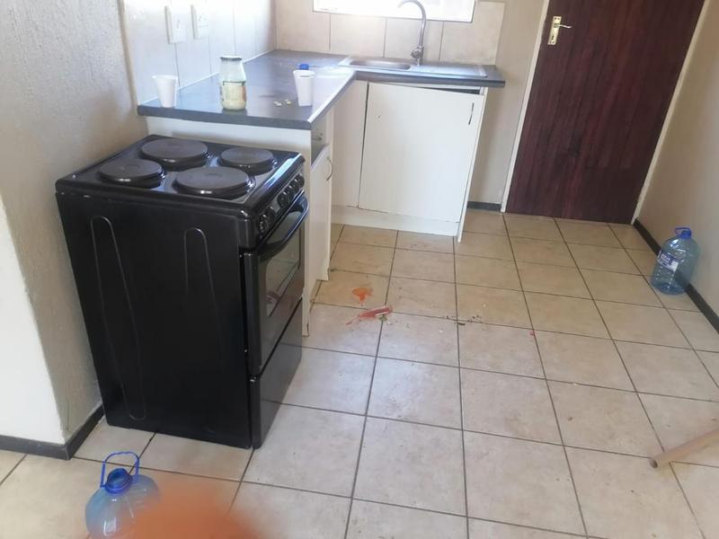To Let 2 Bedroom Property for Rent in Dawn Park Gauteng