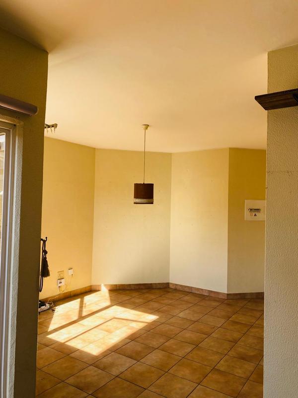 To Let 2 Bedroom Property for Rent in Primrose Hill Gauteng