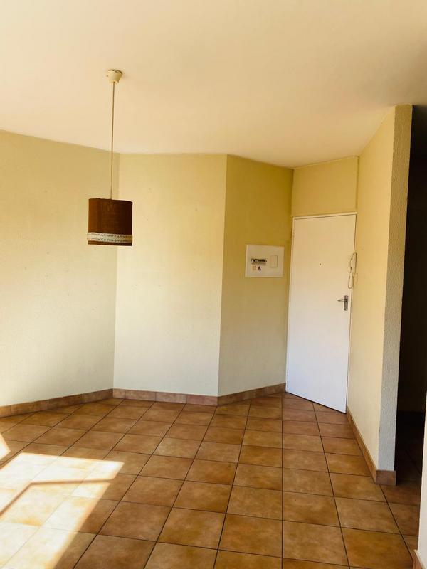 To Let 2 Bedroom Property for Rent in Primrose Hill Gauteng