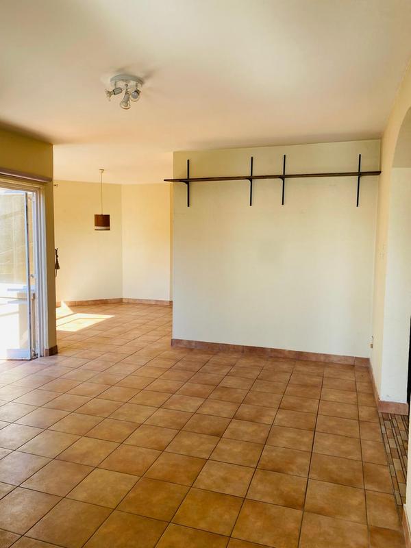 To Let 2 Bedroom Property for Rent in Primrose Hill Gauteng
